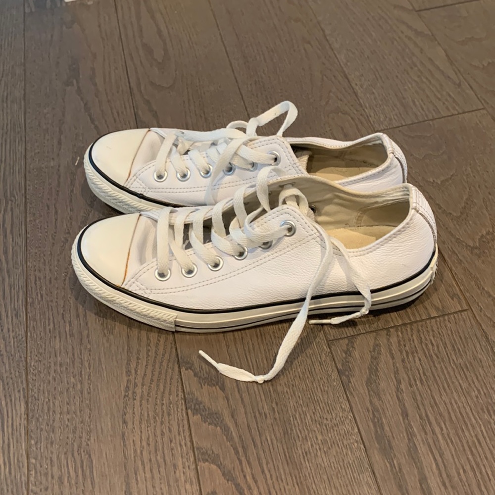 leather white converse